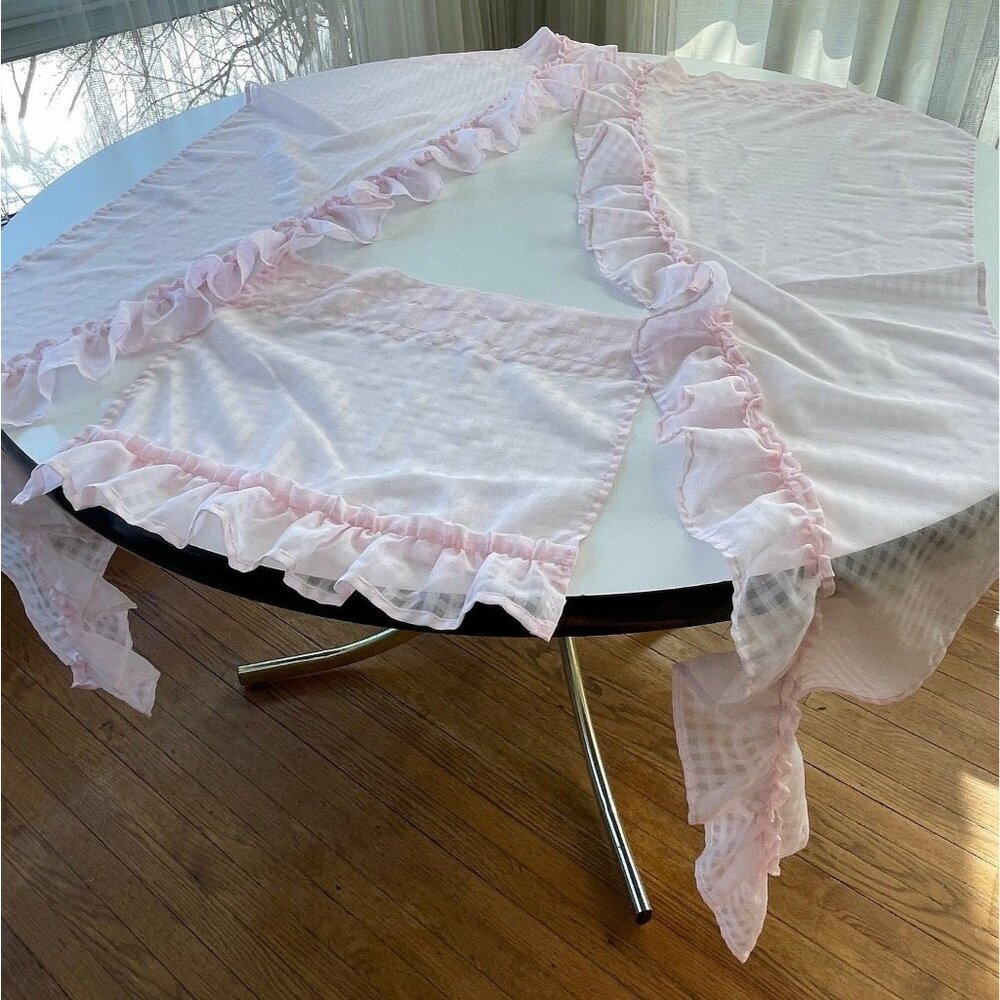 Vintage 80s cafe curtains, pink checkered, 1 panel with 2 side, ruffled, per set